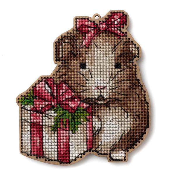Wooden Cross-Stitch Kit &ndash; &ldquo;Christmas Ornament &ndash; Christmas Hamster&rdquo; FLW-055