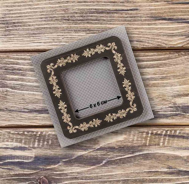 Magnetic Embroidery Frame (6 &times; 6 cm inner size) FLMP-026