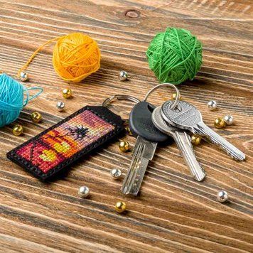 Faux Leather Cross-Stitch Kit &ndash; &ldquo;Keychain&rdquo; FLHL-001 Black