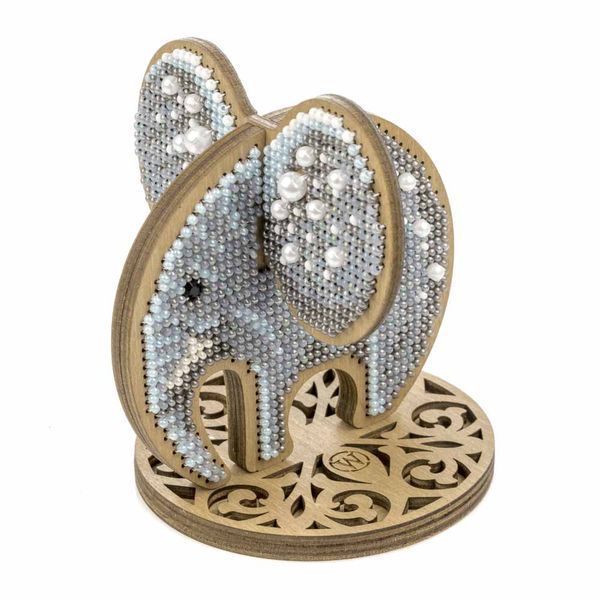 Wooden Bead Embroidery Kit &ndash; &ldquo;Cute Elephant&rdquo; FLK-606