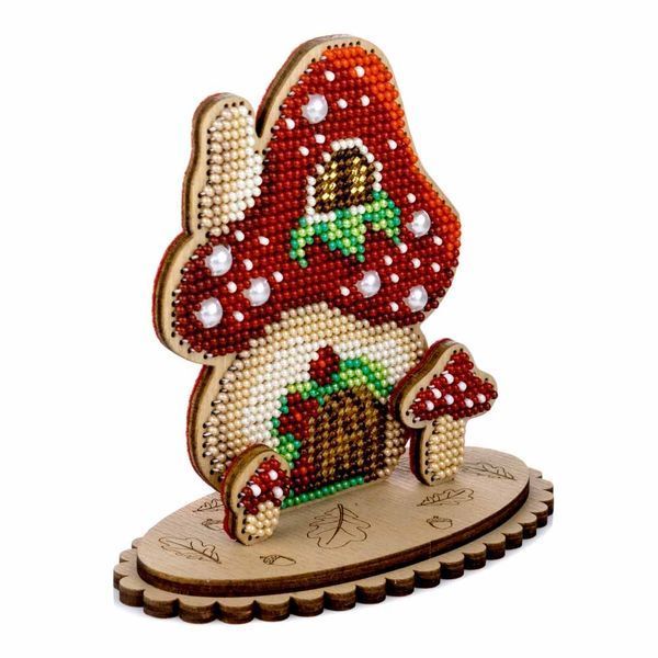 Wooden Bead Embroidery Kit &ndash; &ldquo;Toadstool House&rdquo; FLK-558