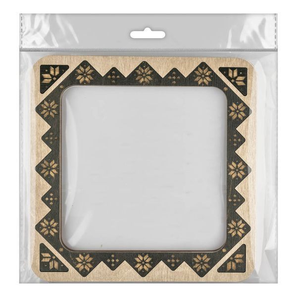 Magnetic Embroidery Frame (14 &times; 14 cm inner size) FLMP-028