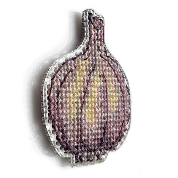 Plastic Cross-Stitch Kit &ndash; "Garlic" (Double-Sided) FLX-057