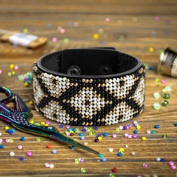Faux Leather Bead Embroidery Kit &ndash; &ldquo;Bracelet&rdquo; (3 &times; 22 cm) FLBB-154 Black