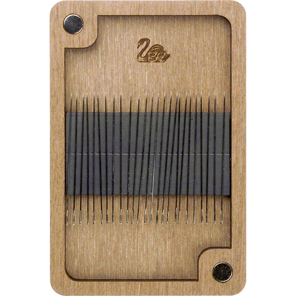 Magnetic Needle Case Rectangular &ndash; &ldquo;Deer in Forest&rdquo; FLZB(N)-031