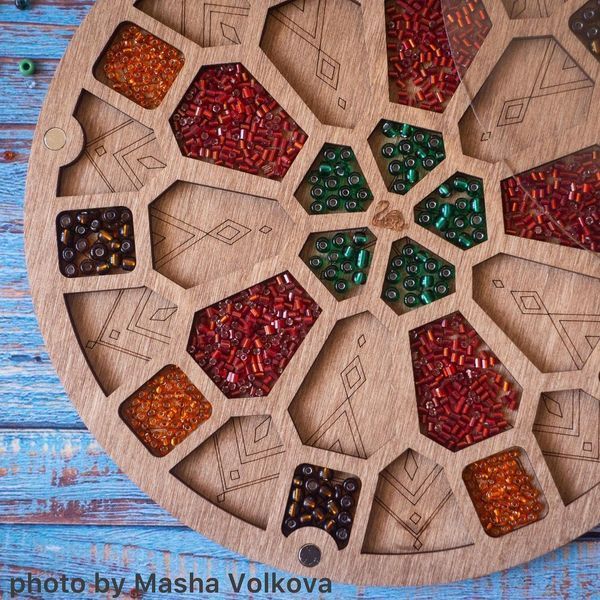 Bead Organizer Box &ndash; &ldquo;Geometric Mandala&rdquo;, With Clear Lid FLZB-094