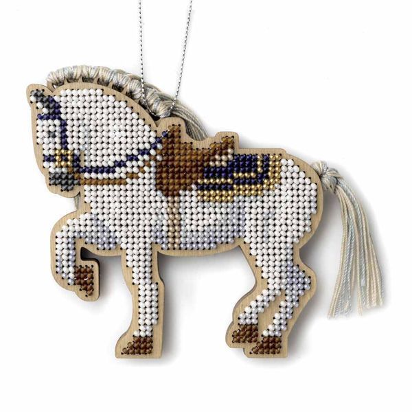 Wooden Bead Embroidery Kit &ndash; &ldquo;Forest Stallion&rdquo; (Double-Sided) FLK-594