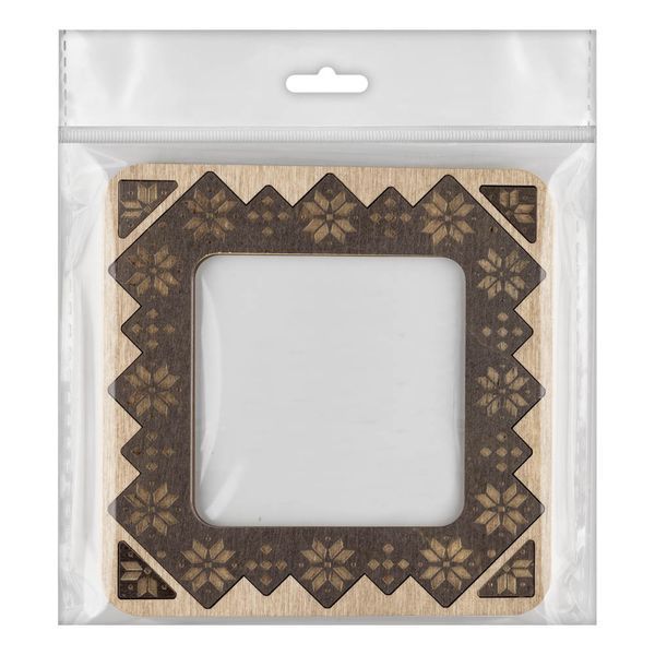 Magnetic Embroidery Frame (6 &times; 6 cm inner size) FLMP-030
