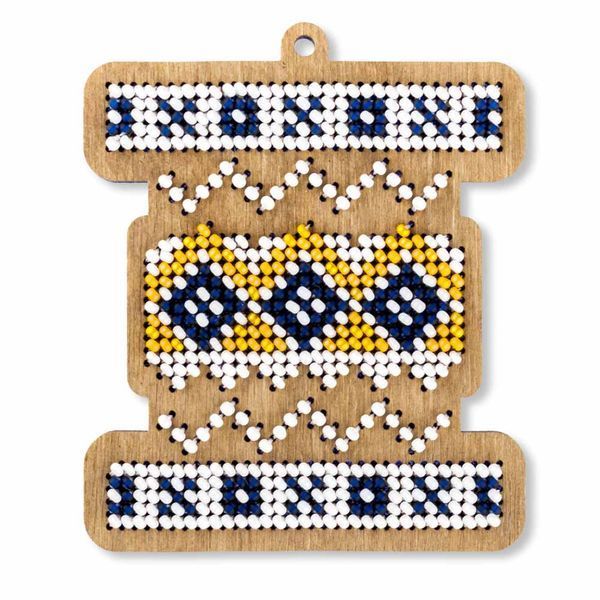 Wooden Bead Embroidery Kit &ndash; &ldquo;Christmas Ornament &ndash; Ornamented Bobbin&rdquo; FLK-520