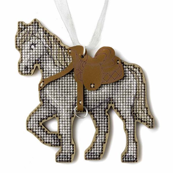 Wooden Cross-Stitch Kit &ndash; &ldquo;Christmas Ornament &ndash; Mountain Steed&rdquo; FLW-084