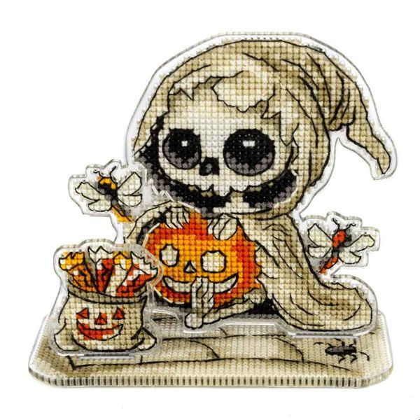 Plastic Cross-Stitch Kit &ndash; &ldquo;Skeleton And The Bugs&rdquo; FLX-122