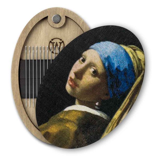 Magnetic Needle Case Oval &ndash; &ldquo;Girl with a Pearl Earring&rdquo; FLZB(N)-149