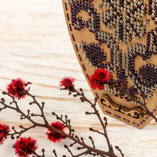 Wooden Bead Embroidery Kit &ndash; &ldquo;Secret Pattern&rdquo; (Double-Sided Vase) FLK-346
