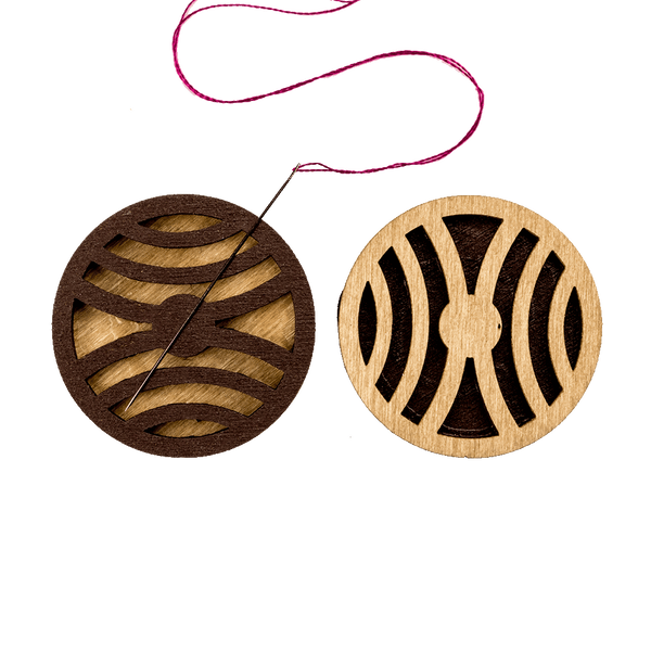 Needle Minder &ndash; &ldquo;Wooden, Double-Sided&rdquo; FLMH-039(W)