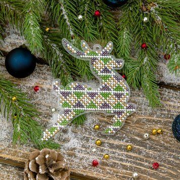 Bead Embroidery Kit (Plastic Base) &ndash; &ldquo;Christmas Ornament &ndash; Deer&rdquo; FLPL-044