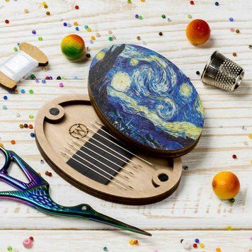 Magnetic Needle Case Oval &ndash; &ldquo;Starry Night&rdquo; FLZB(N)-151