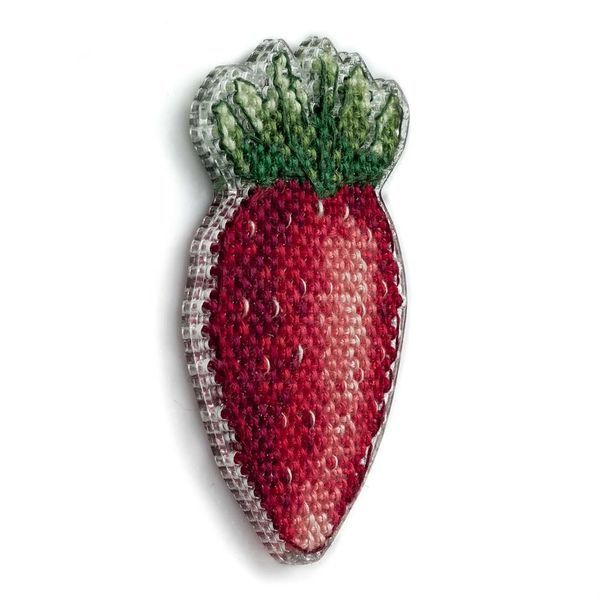 Plastic Cross-Stitch Kit &ndash; "Strawberry" (Double-Sided) FLX-063