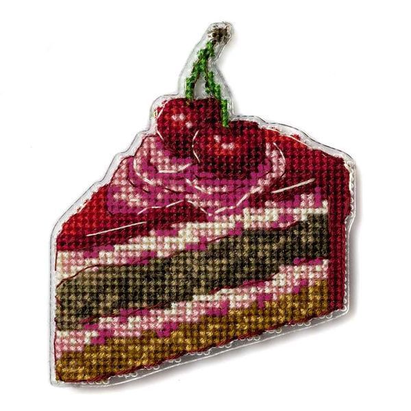 Plastic Cross-Stitch Kit &ndash; "Cherry Cake" (Double-Sided) FLX-104