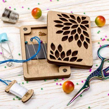 Magnetic Needle Case Rectangular &ndash; &ldquo;Leaves&rdquo; FLZB(N)-037