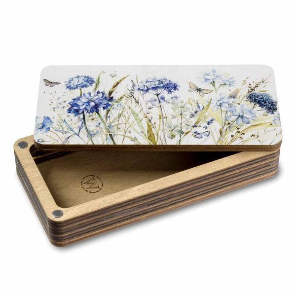 Magnetic Needle Case Large &ndash; &ldquo;Butterfly Garden&rdquo; FLZB(N)-142