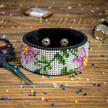Faux Leather Bead Embroidery Kit &ndash; &ldquo;Bracelet&rdquo; (3 &times; 22 cm) FLBB-034 Black