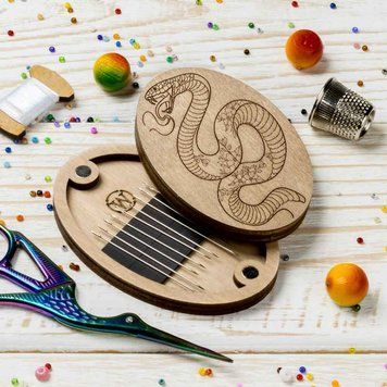 Magnetic Needle Case Oval &ndash; &ldquo;Snake&rdquo; FLZB(N)-175