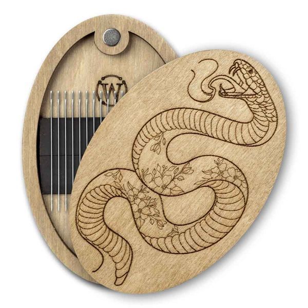 Magnetic Needle Case Oval &ndash; &ldquo;Snake&rdquo; FLZB(N)-175