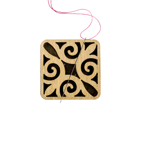 Needle Minder &ndash; &ldquo;Wooden, Single-Sided&rdquo; FLMH-079(W)