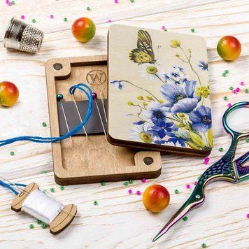 Magnetic Needle Case Rectangular &ndash; &ldquo;Wildflowers & Butterflies&rdquo; FLZB(N)-113