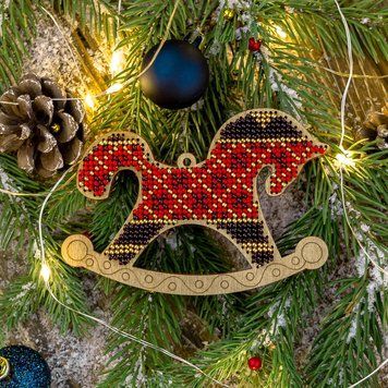 Wooden Bead Embroidery Kit &ndash; &ldquo;Christmas Ornament &ndash; Rocking Horse&rdquo; FLK-154