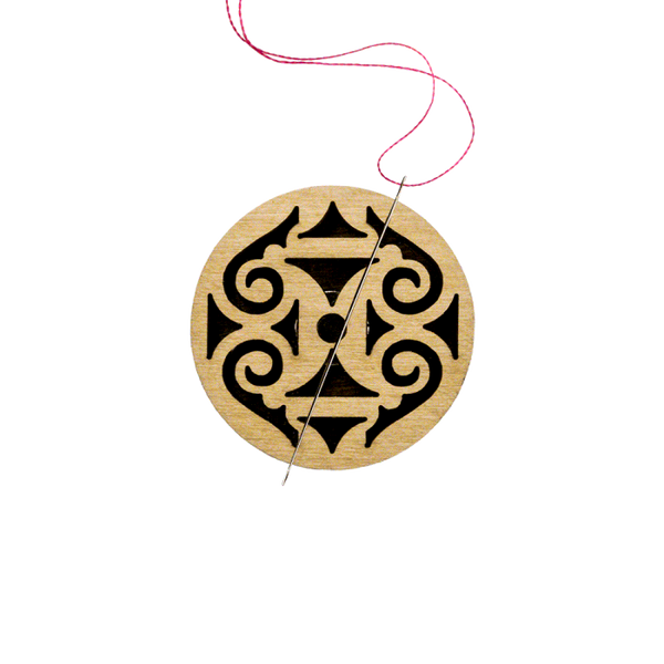 Needle Minder &ndash; &ldquo;Wooden, Single-Sided&rdquo; FLMH-081(W)