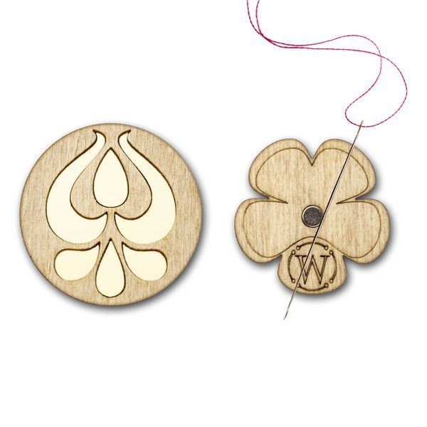 Needle Minder &ndash; &ldquo;Wooden, Single-Sided&rdquo; FLMH-101(W)