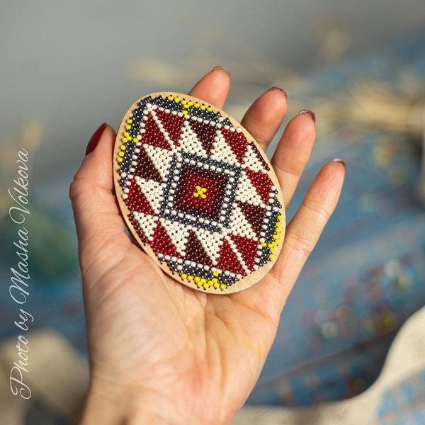 Wooden Bead Embroidery Kit &ndash; &ldquo;Easter Egg&rdquo; FLK-256