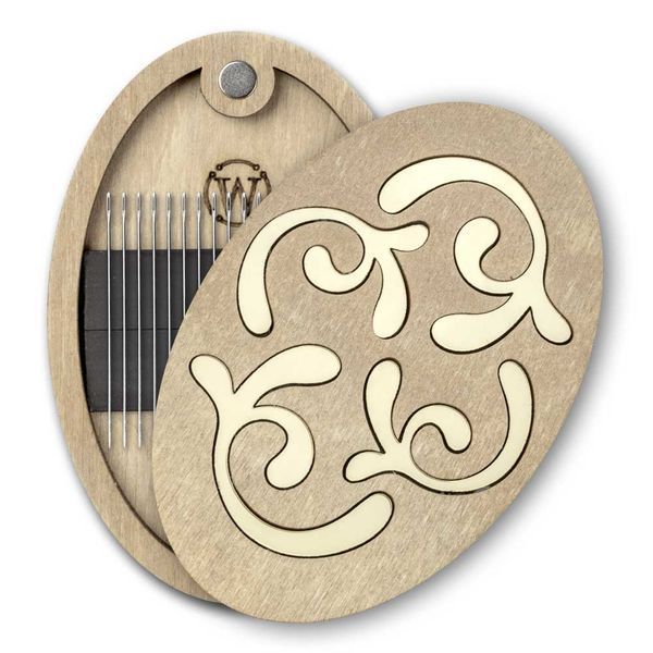 Magnetic Needle Case Oval &ndash; &ldquo;Golden Arabesque&rdquo; FLZB(N)-186