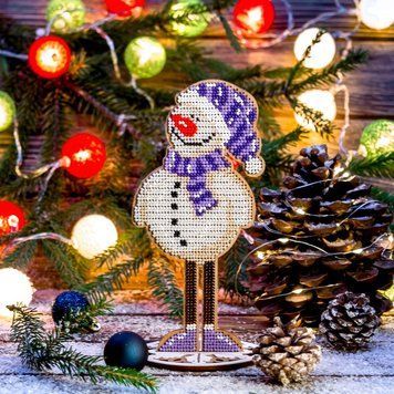 Wooden Bead Embroidery Kit &ndash; &ldquo;Snowman In Cap&rdquo; FLK-207
