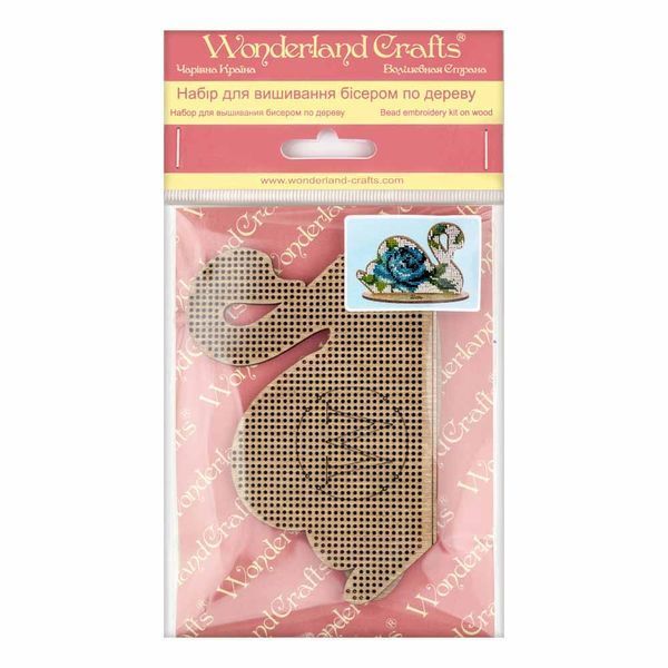 Wooden Bead Embroidery Kit &ndash; &ldquo;Swan&rdquo; FLK-108