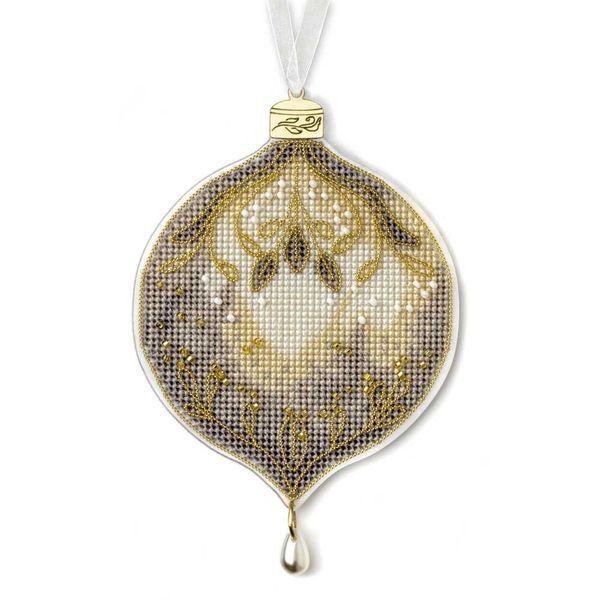 Plastic Cross-Stitch Kit &ndash; &ldquo;Christmas Ornament &ndash; Golden Bauble&rdquo; FLX-141