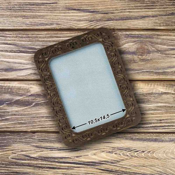 Magnetic Embroidery Frame (10.5 &times; 14.5 cm inner size) FLMP-033