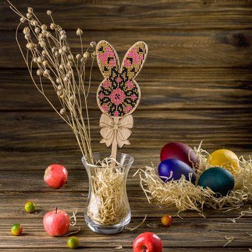 Wooden Bead Embroidery Topper &ndash; &ldquo;Bunny&rdquo; FLK-183