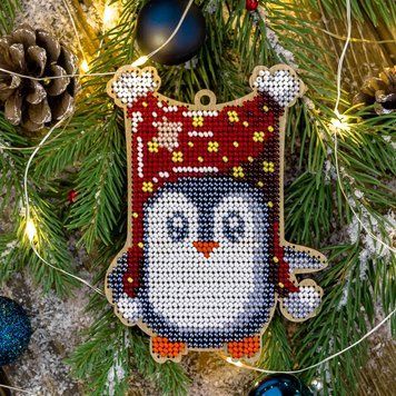 Wooden Bead Embroidery Kit &ndash; &ldquo;Christmas Ornament &ndash; Penguin In Red&rdquo; FLK-234