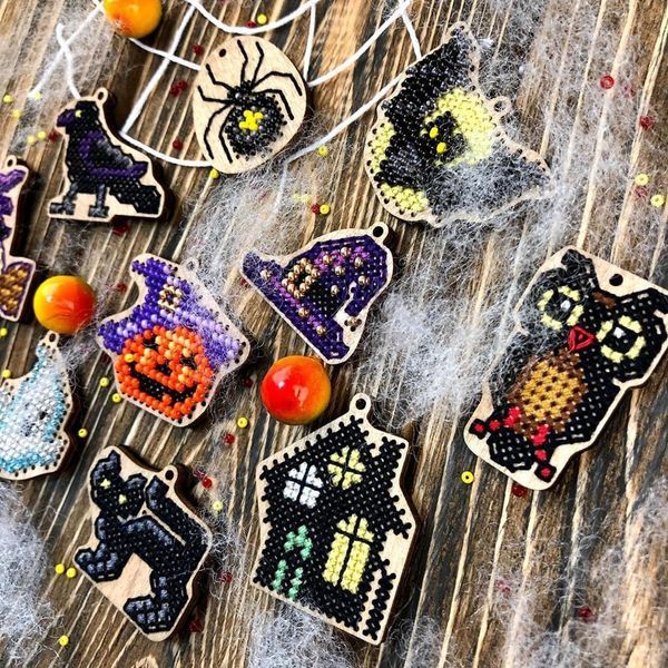 Wooden Embroidery Blanks Set &ndash; &ldquo;Halloween&rdquo; FLSW-010