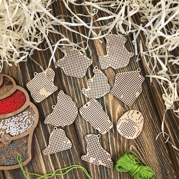 Wooden Embroidery Blanks Set &ndash; &ldquo;Halloween&rdquo; FLSW-010