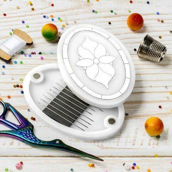 Magnetic Needle Case Oval &ndash; &ldquo;Silver Glow&rdquo; FLZB(N)-191