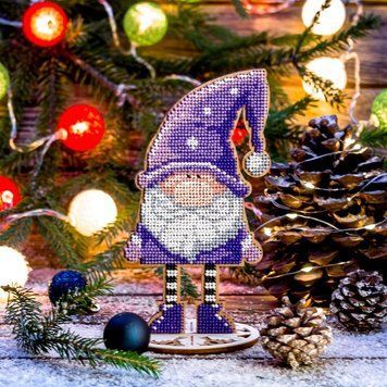 Wooden Bead Embroidery Kit &ndash; &ldquo;Gnome In Purple&rdquo; FLK-210