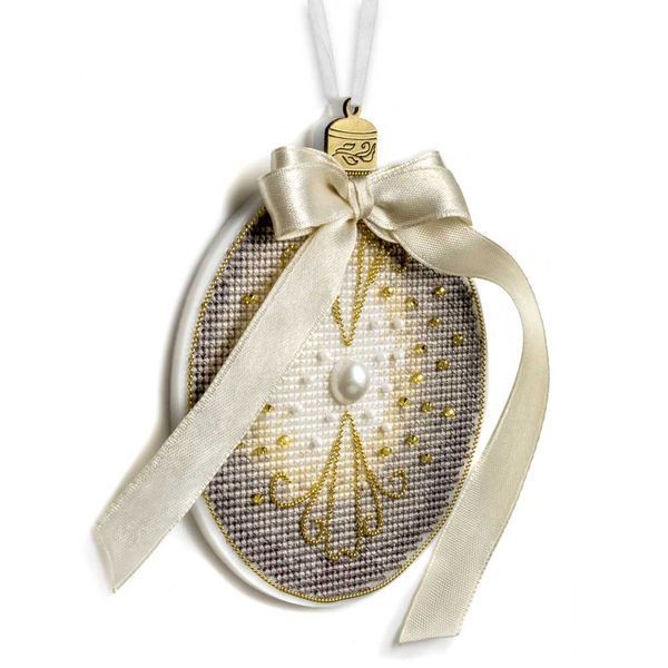 Plastic Cross-Stitch Kit &ndash; &ldquo;Christmas Ornament &ndash; Pearl Bauble&rdquo; FLX-142