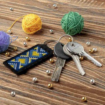Faux Leather Cross-Stitch Kit &ndash; &ldquo;Keychain&rdquo; FLHL-060 Black