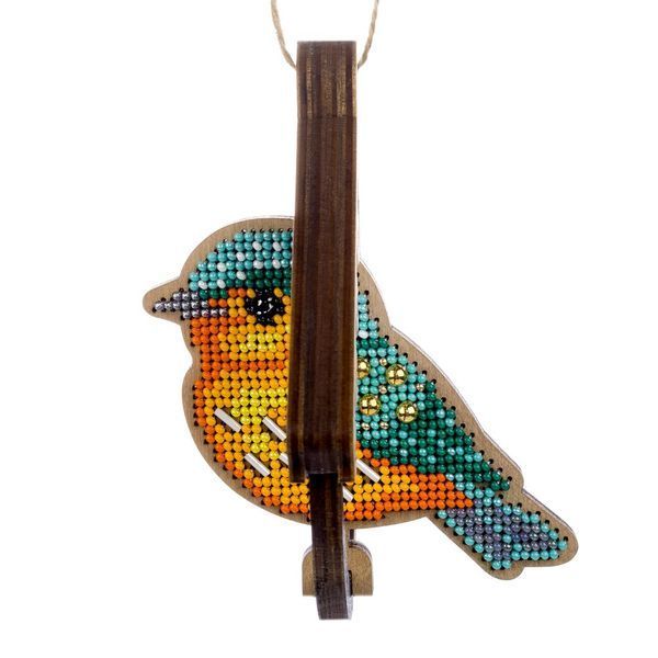 Wooden Bead Embroidery Kit &ndash; &ldquo;Bird In Birdhouse&rdquo; FLK-580