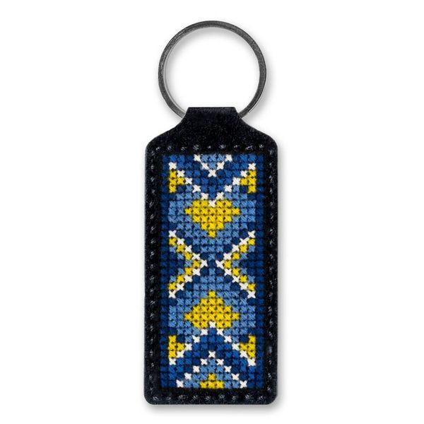 Faux Leather Cross-Stitch Kit &ndash; &ldquo;Keychain&rdquo; FLHL-060 Black