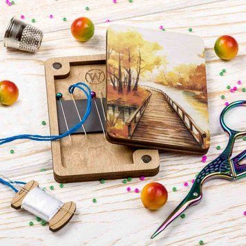 Magnetic Needle Case Rectangular &ndash; &ldquo;Autumn Bridge&rdquo; FLZB(N)-122