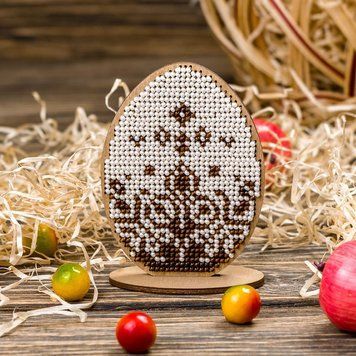 Wooden Bead Embroidery Kit &ndash; &ldquo;Easter Egg&rdquo; FLK-264